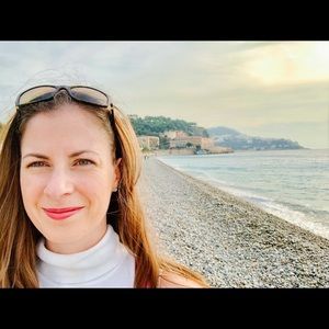 Meet your Posher, Suzanne